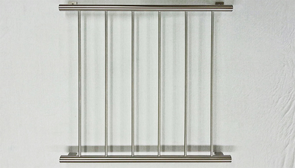 Fenstergitter Edelstahl - Modell Vertikalstab 2